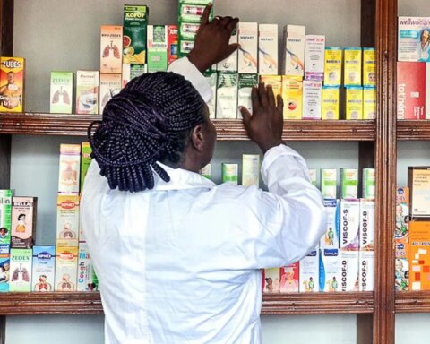 Community Pharmacists raise concern over govt’s plan for new regulations for healthcare facilities