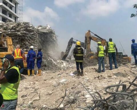 Building collapse: FG tasks estate surveyors on stricter