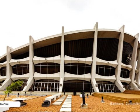 Bankers’ Committee unveils remodelled National Theatre