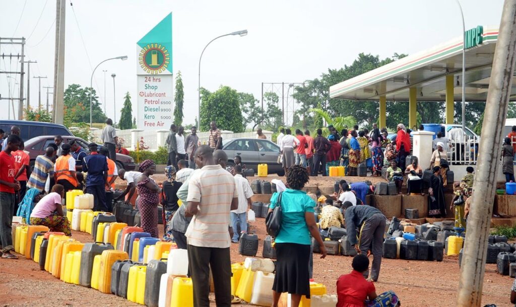 many nigerians no longer use their vehicles due to fuel price hike, fuel scarcity